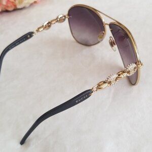 Authentic Gucci aviator sunglasses